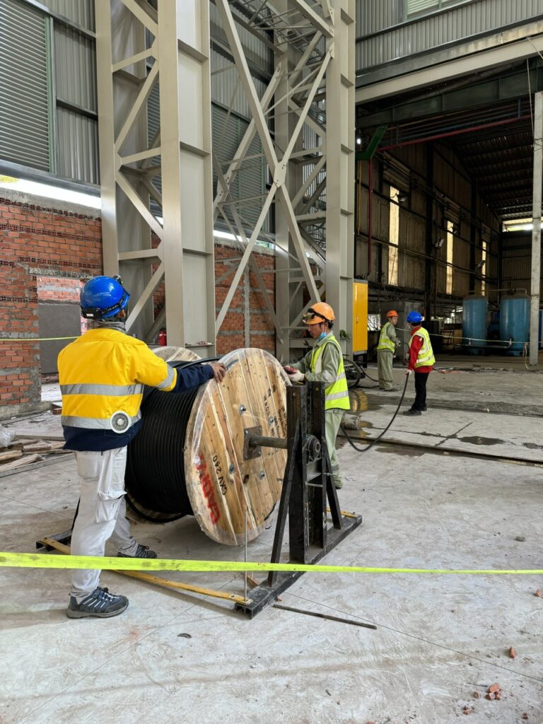 CÔNG TY TNHH XÂY LẮP ĐIỆN VÀ CƠ KHÍ VST